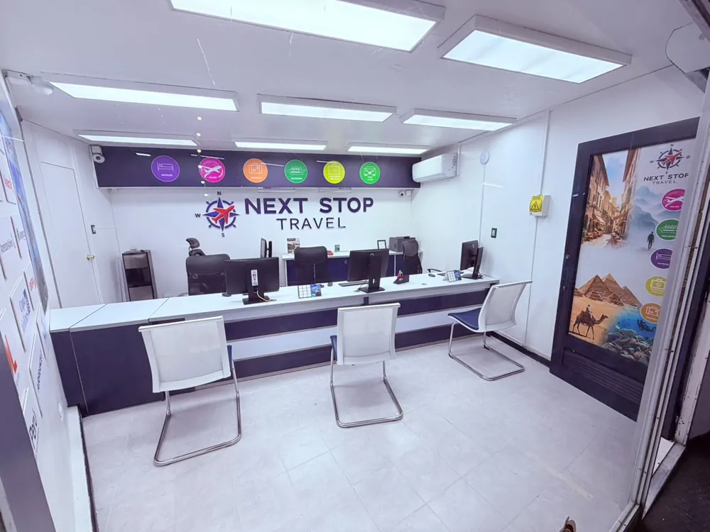 Interior de la sucursal Puente de Next Stop Travel